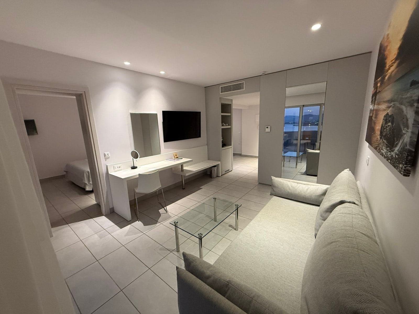 Suite Sea View (Two Rooms) - Photo 7